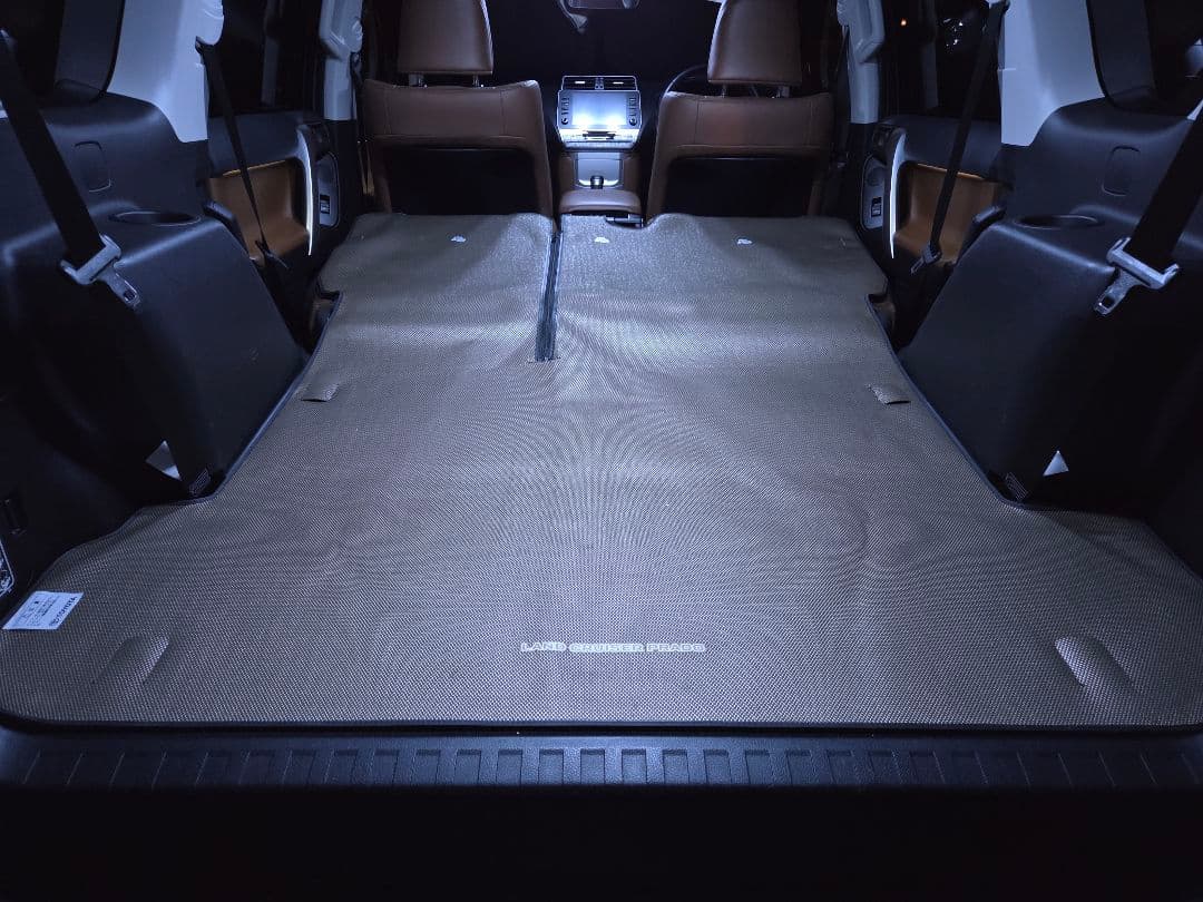 ランドクルーザープラド　150系　ラゲージマット　トヨタ