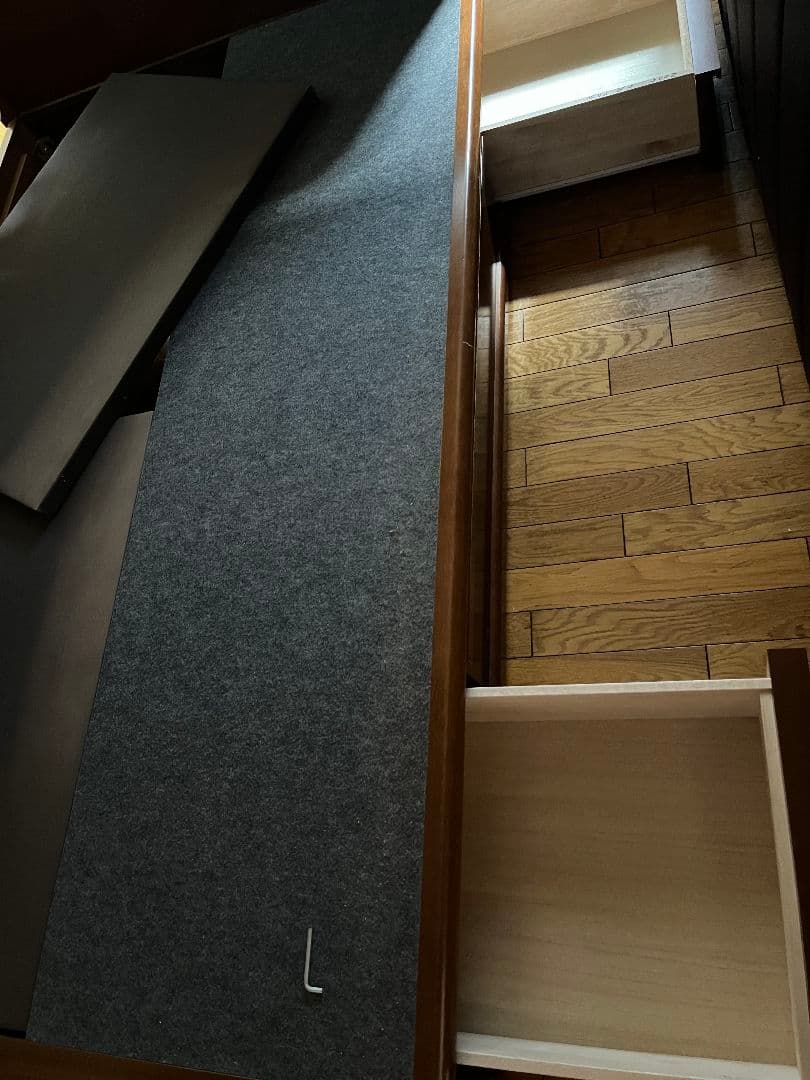 シモンズベット　セミダブル　引き出し収納