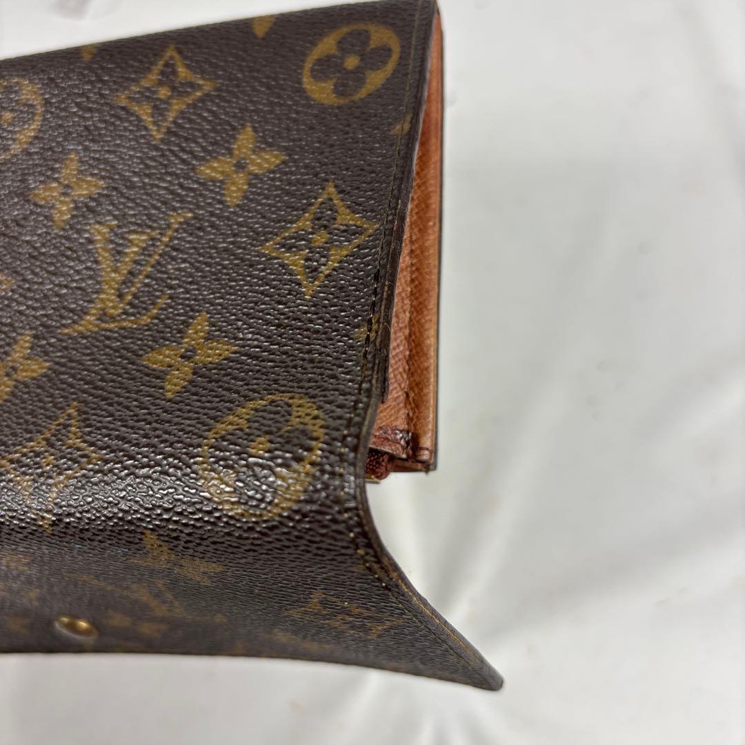 ルイヴィトン モノグラム ポルトフォイユ サラ 長財布 二つ折り財布