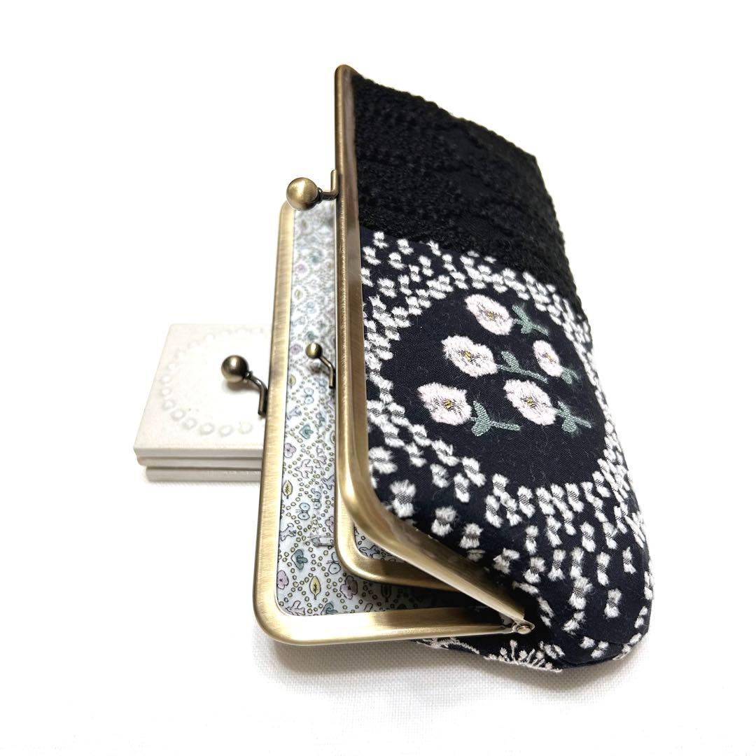 ミナペルホネンハンドメイド⭐️シックな黒ベースのちょっと特別ながま口⭐️親子長財布⭐️