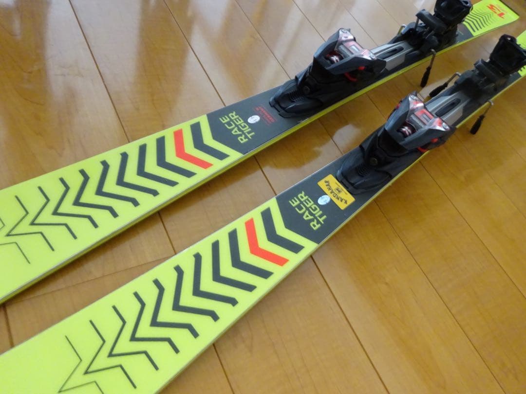 フォルクル レースタイガー SL 165cm