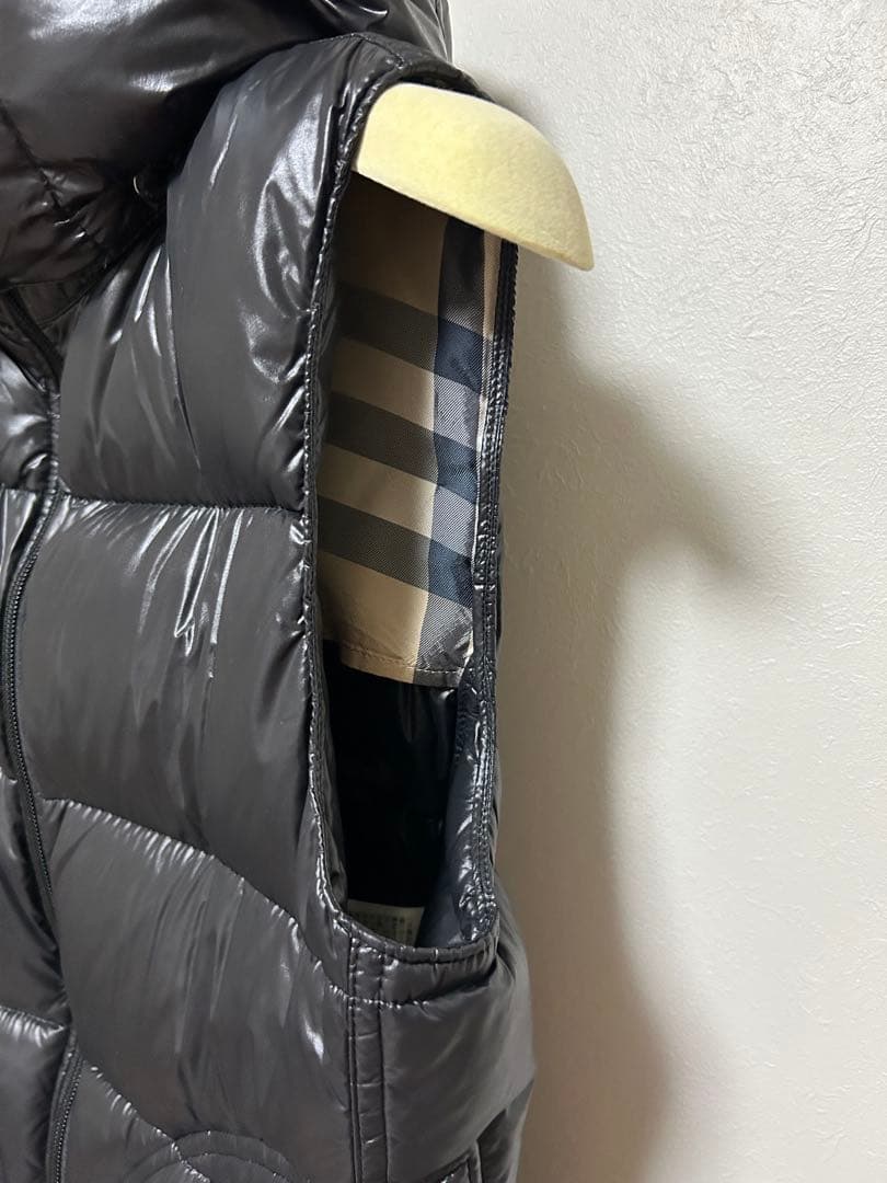 BURBERRY LONDON ダウンベスト フード付き40 （M-L）　美品