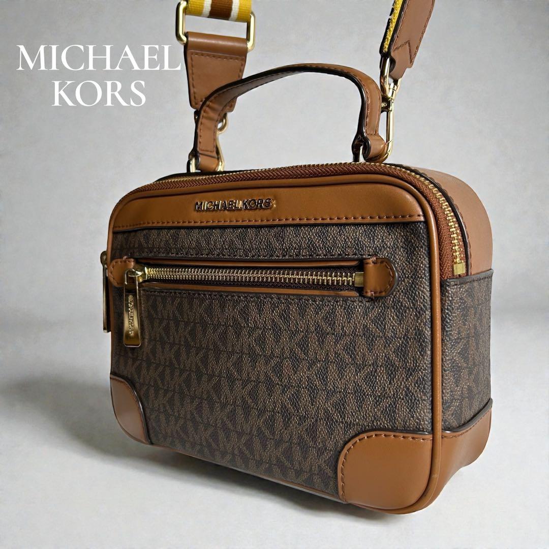 MICHAEL KORS マイケルコース カメラバッグ ショルダーバッグ 総柄
