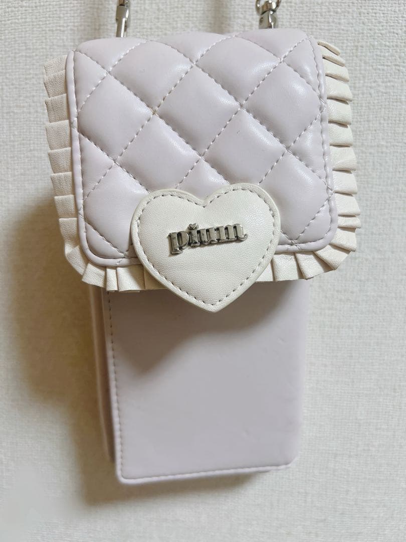 pium ハートキルティングフォンホルダー