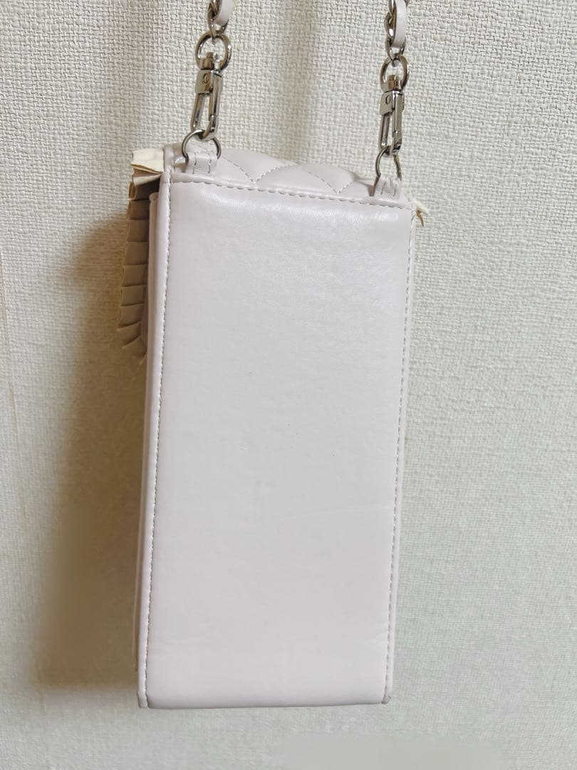 pium ハートキルティングフォンホルダー