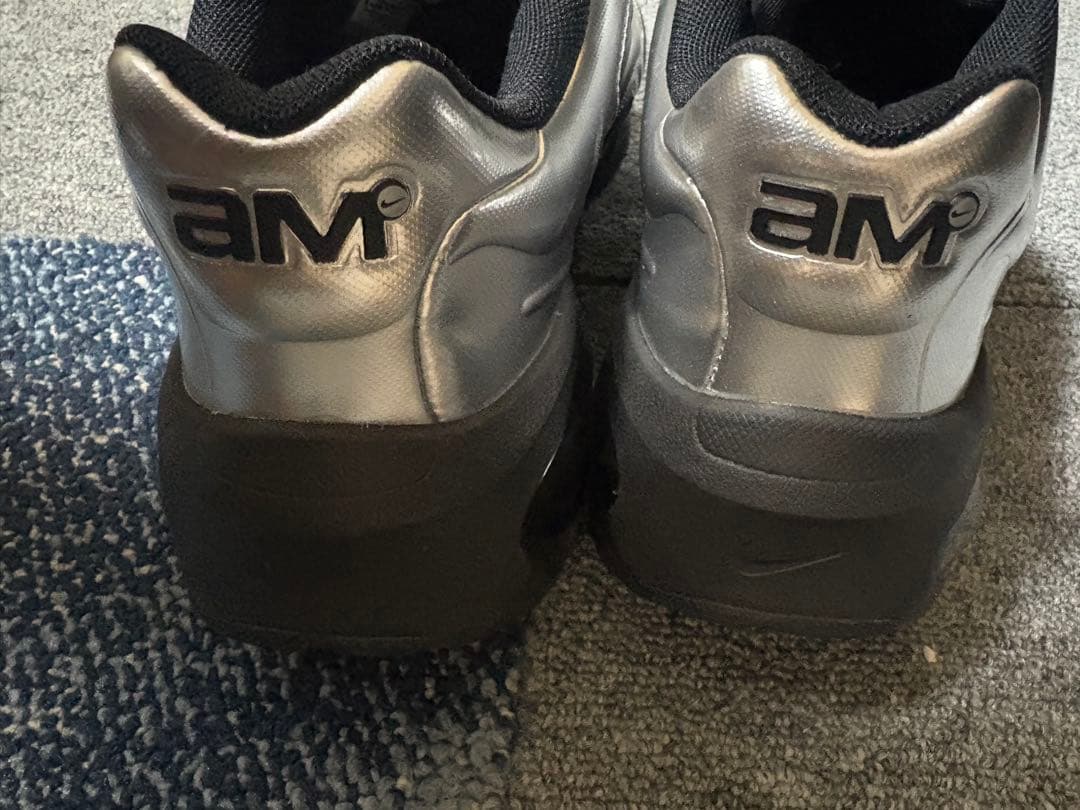 靴 NIKE AirMaxMuse llic Silver 28cm