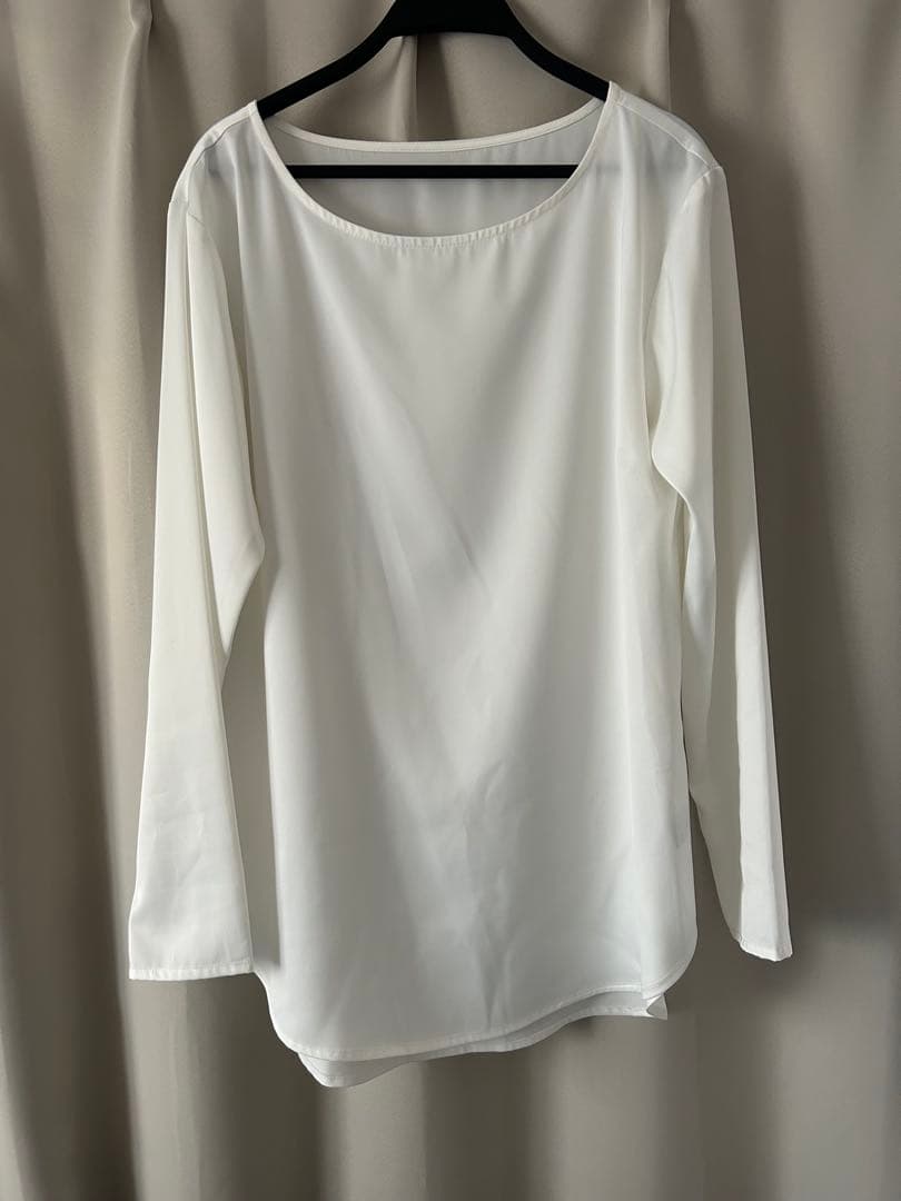 【お値下げ】LOUNGEDRESS サテンロンTブラウス