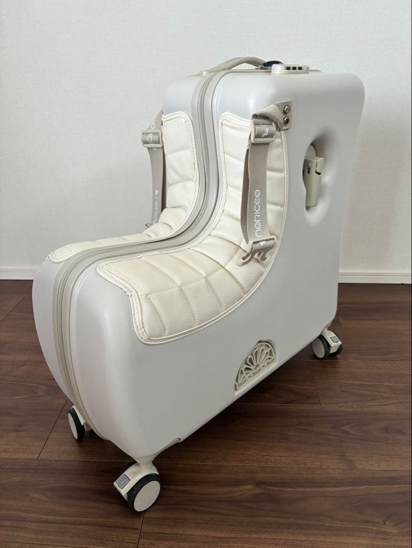 り*こ様 ノリッコ おしり痛くないクッション付 乗れるスーツケース