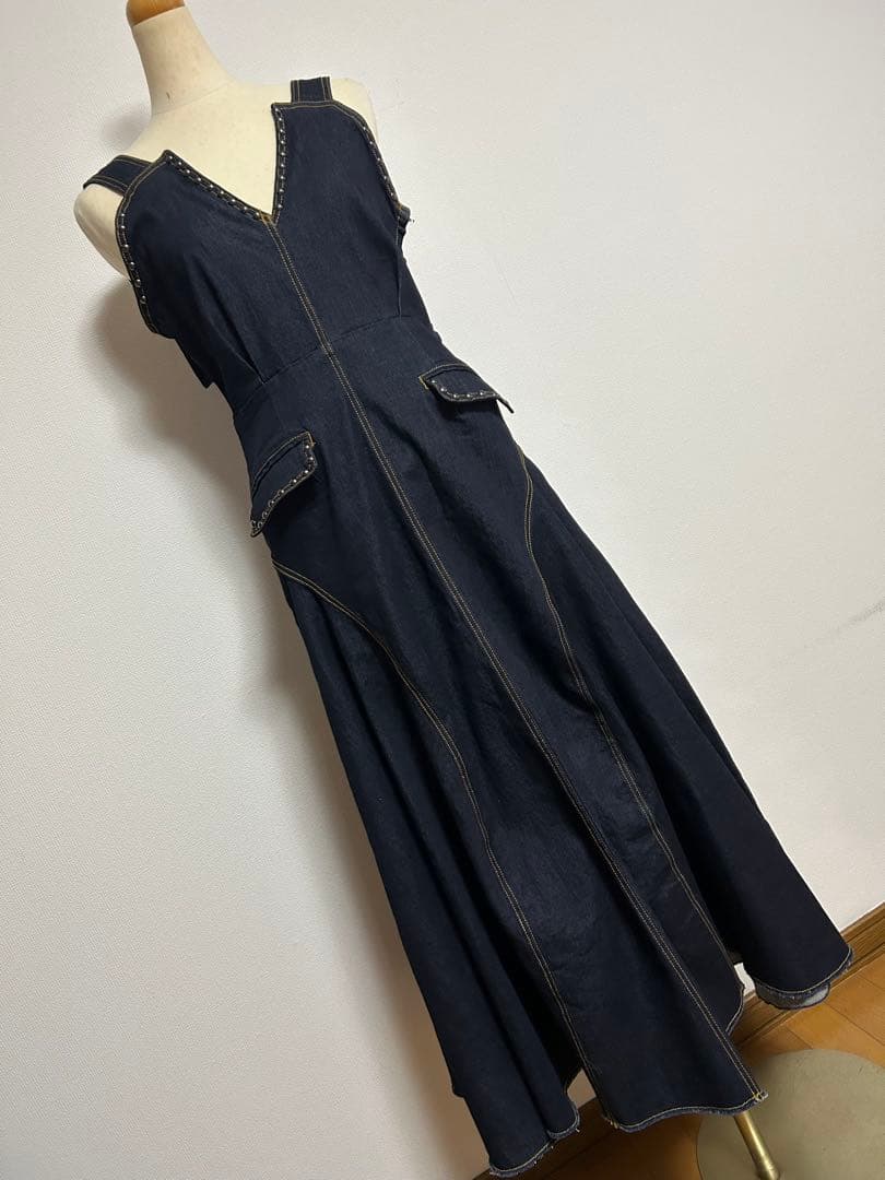 AMERIアメリ★デニムジャンパースカート　スタッズが可愛い！！BSTONE