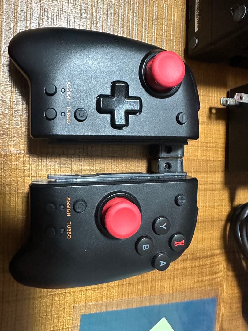 Nintendo Switch 本体 赤/黒 Joy-Con付き