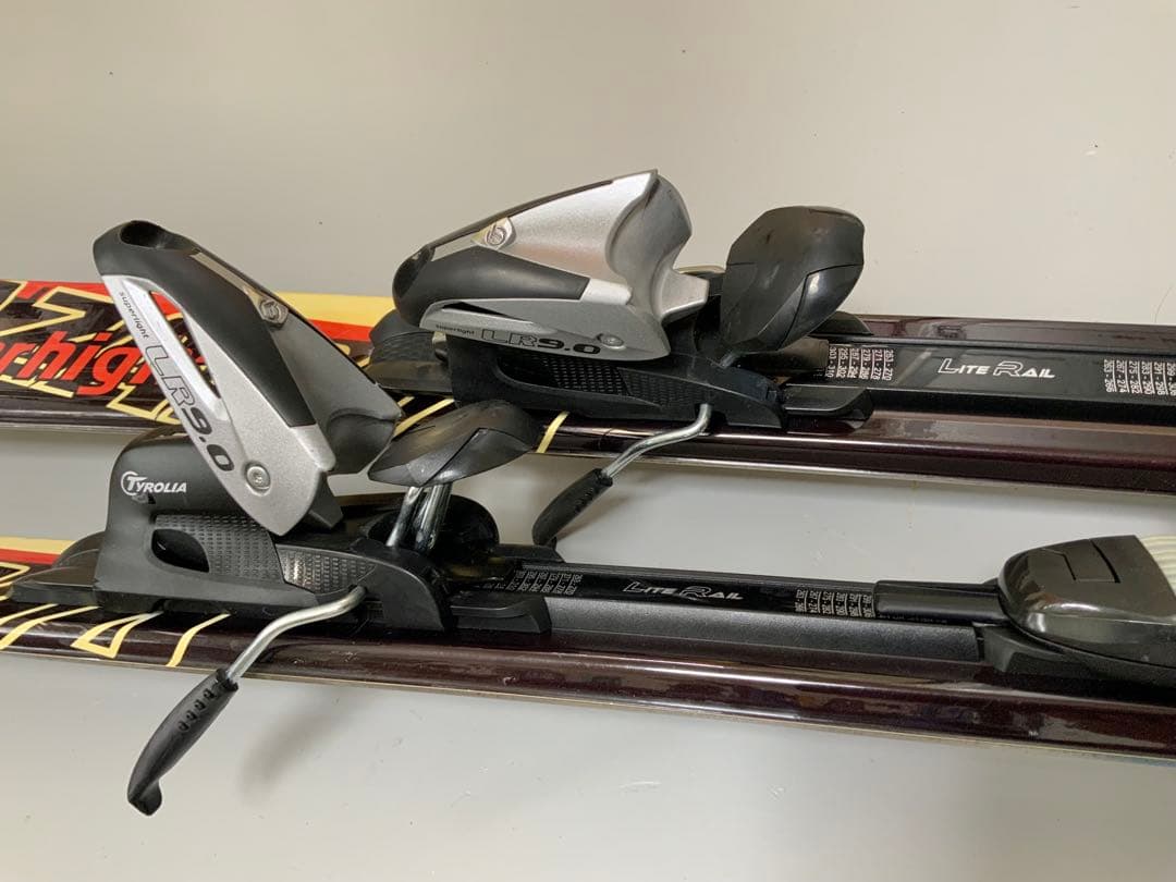 カービングスキー 4点セット　KAZAMA 板150cm／靴26.5cm