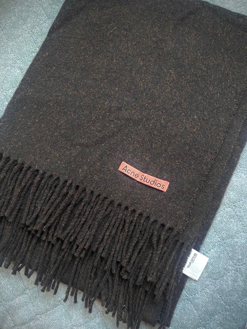 Acne Studios ダークブラウン マフラー