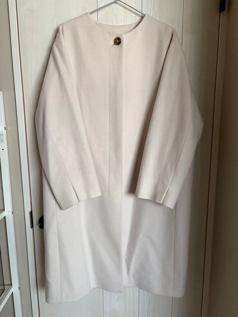 大きいサイズ 23区 ノーカラーコート サイズ50 ライトベージュ