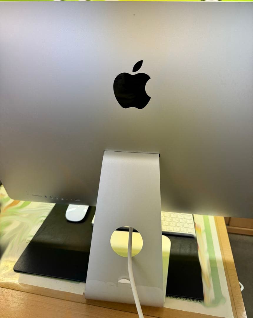 【極美品】iMac 27インチ 2020 5K Core i7 / 512GB