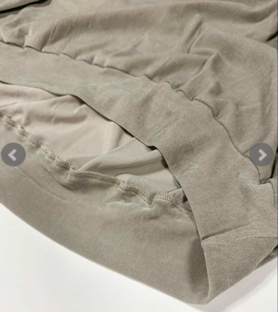 新品タグ付【YENN イエン】フロッキーチュールプルオーバー　ベージュ