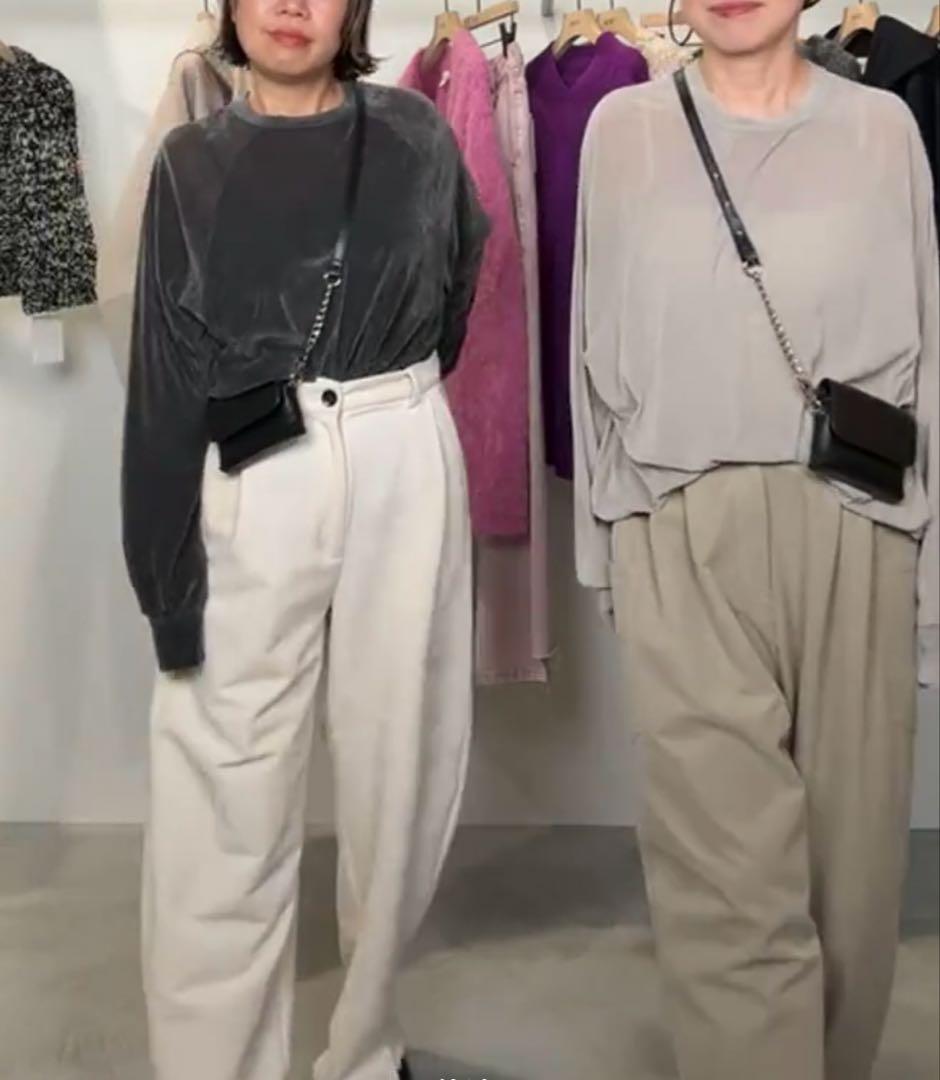 新品タグ付【YENN イエン】フロッキーチュールプルオーバー　ベージュ