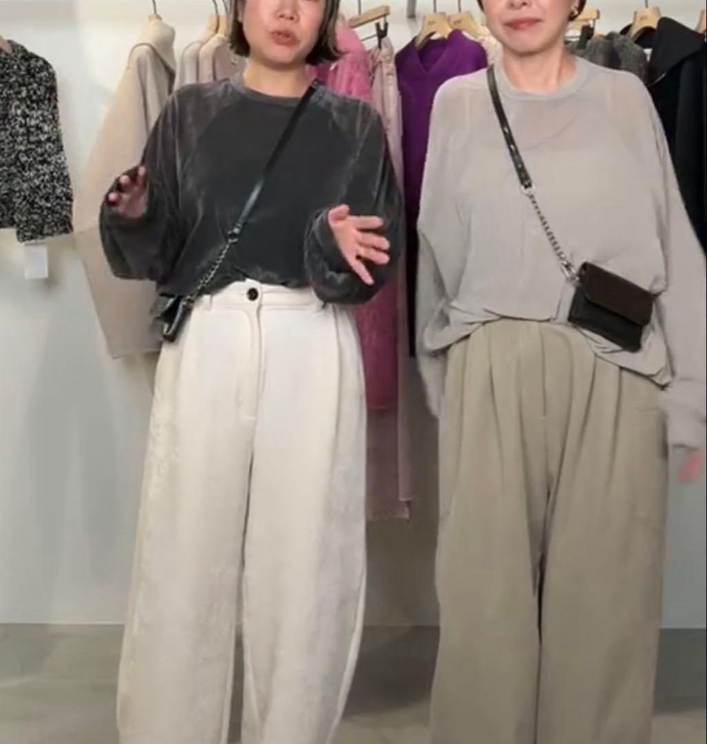 新品タグ付【YENN イエン】フロッキーチュールプルオーバー　ベージュ