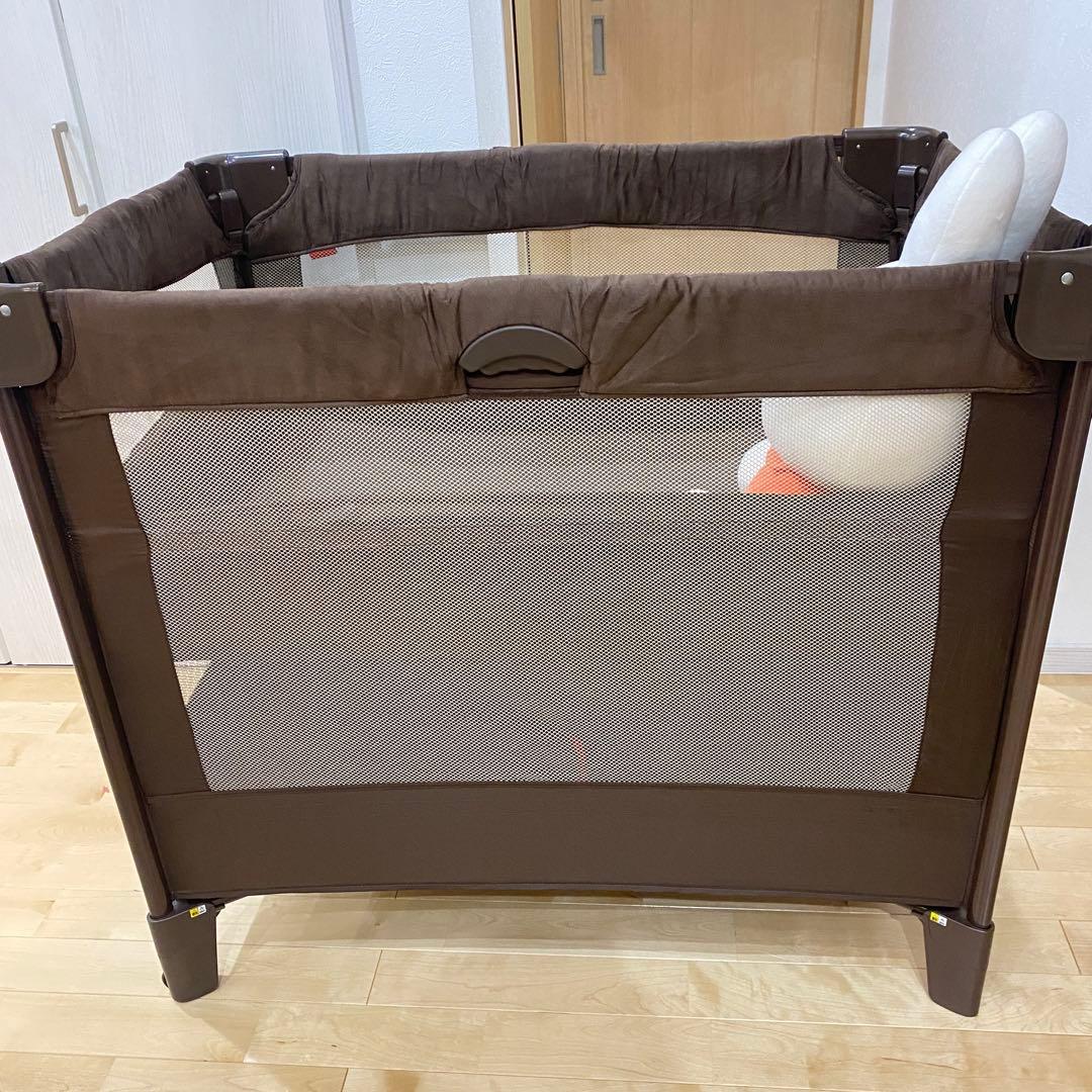 ★最上位モデル★ アップリカ　ベビーベッド ココネルエアープラス