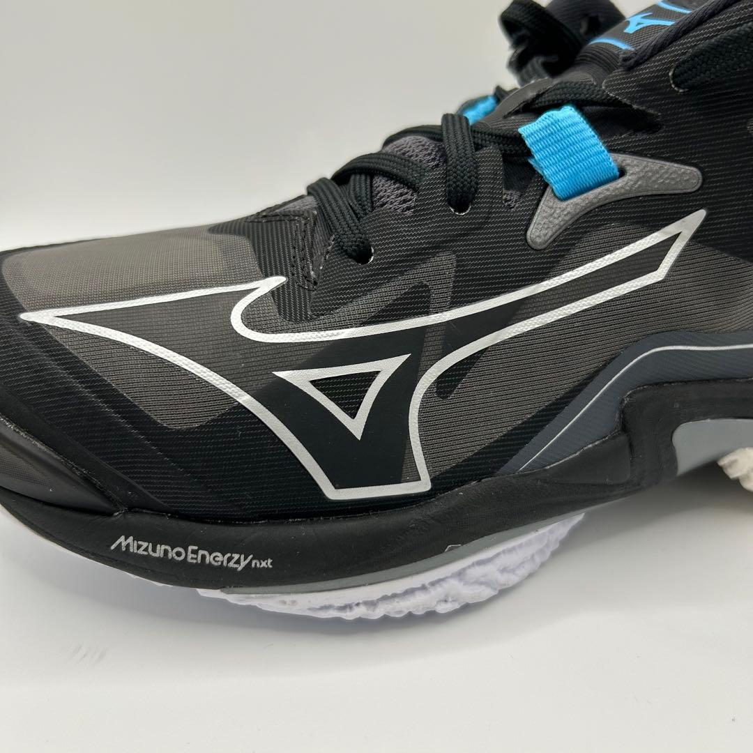 【未使用】ミズノ ウェーブライトニングZ8 バレーボールシューズ 26㎝　黒