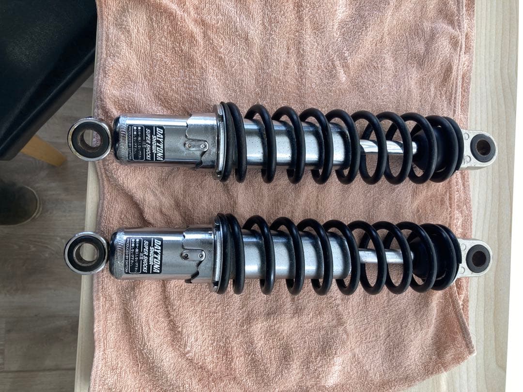 DAYTONA デイトナ　リアガスショック SR400