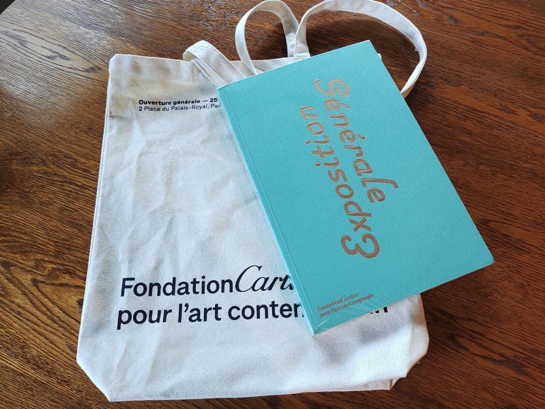 カルティエ現代美術財団　オープニングカタログとトートバッグのセット