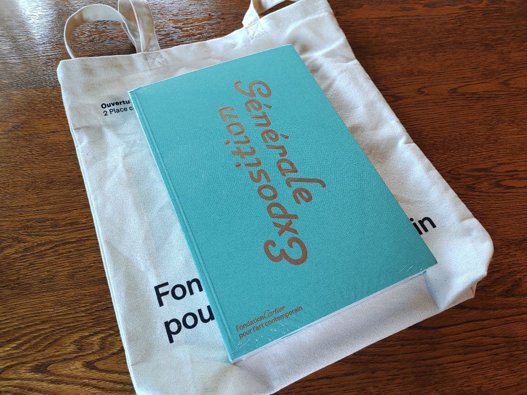 カルティエ現代美術財団　オープニングカタログとトートバッグのセット