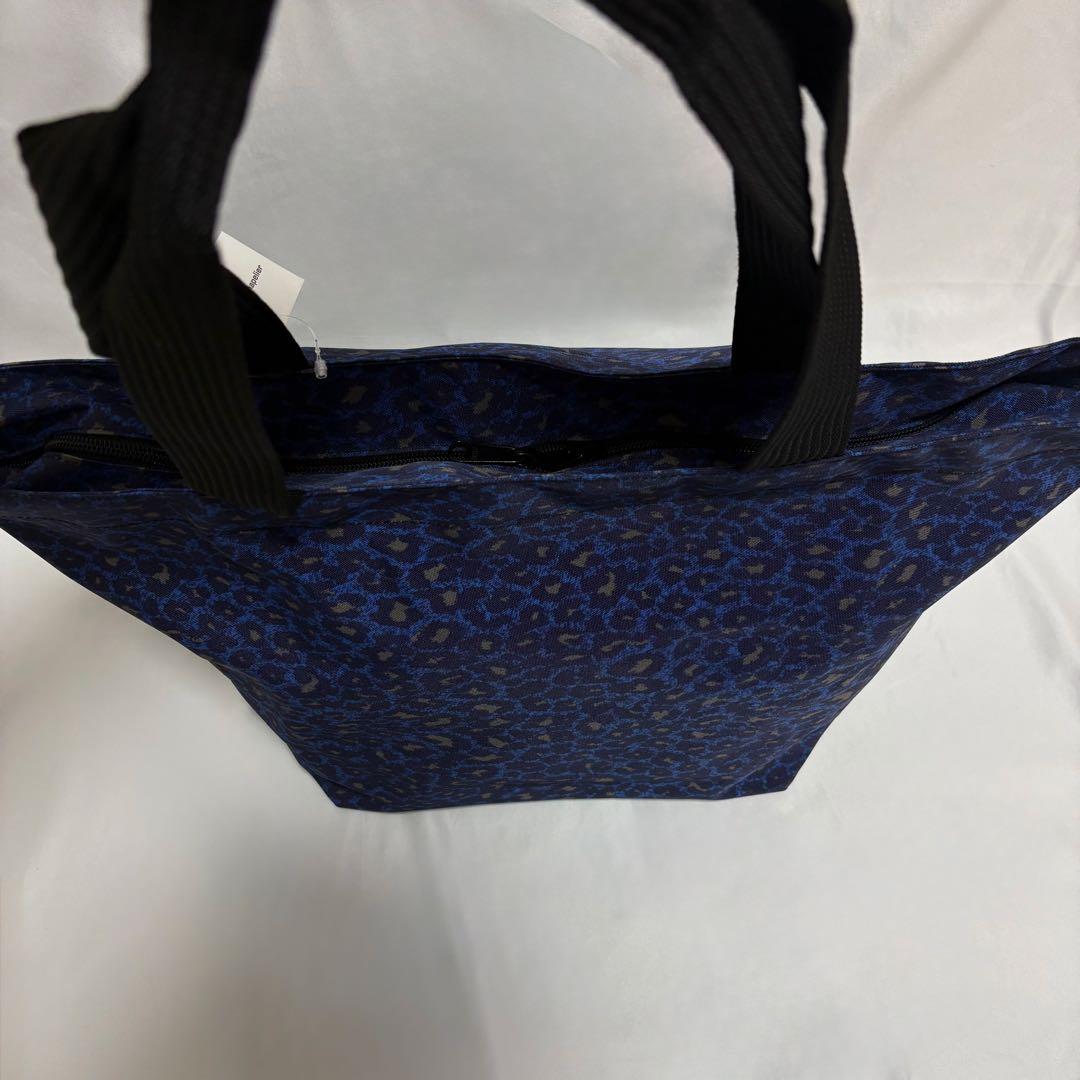 新品タグ付き エルベシャプリエ 舟型トート パンサー ナイロン 青 L 925F