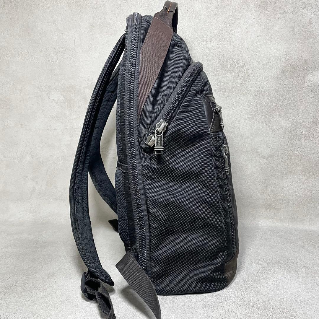 TUMI バッグバック ビジネスリュック メンズ Bertonan 黒 茶