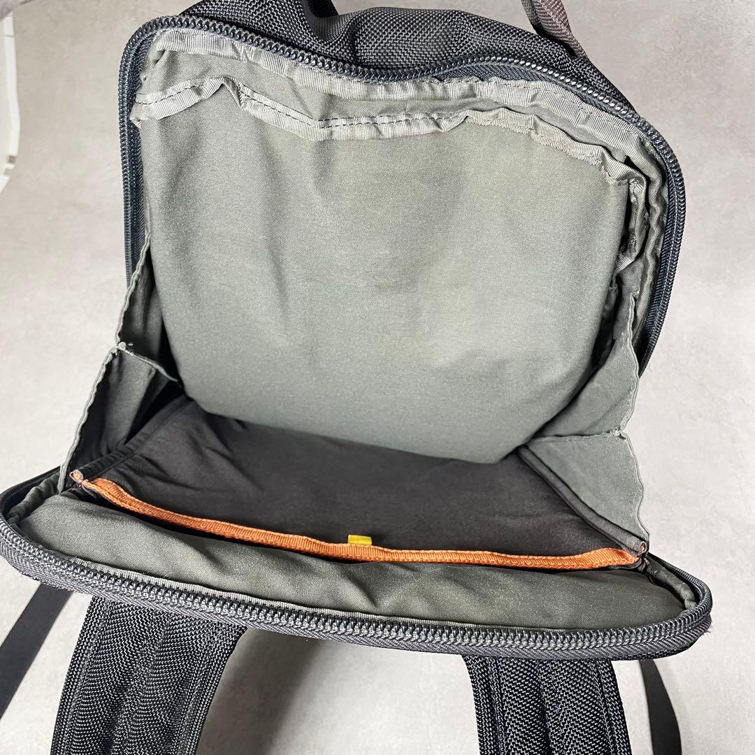 TUMI バッグバック ビジネスリュック メンズ Bertonan 黒 茶