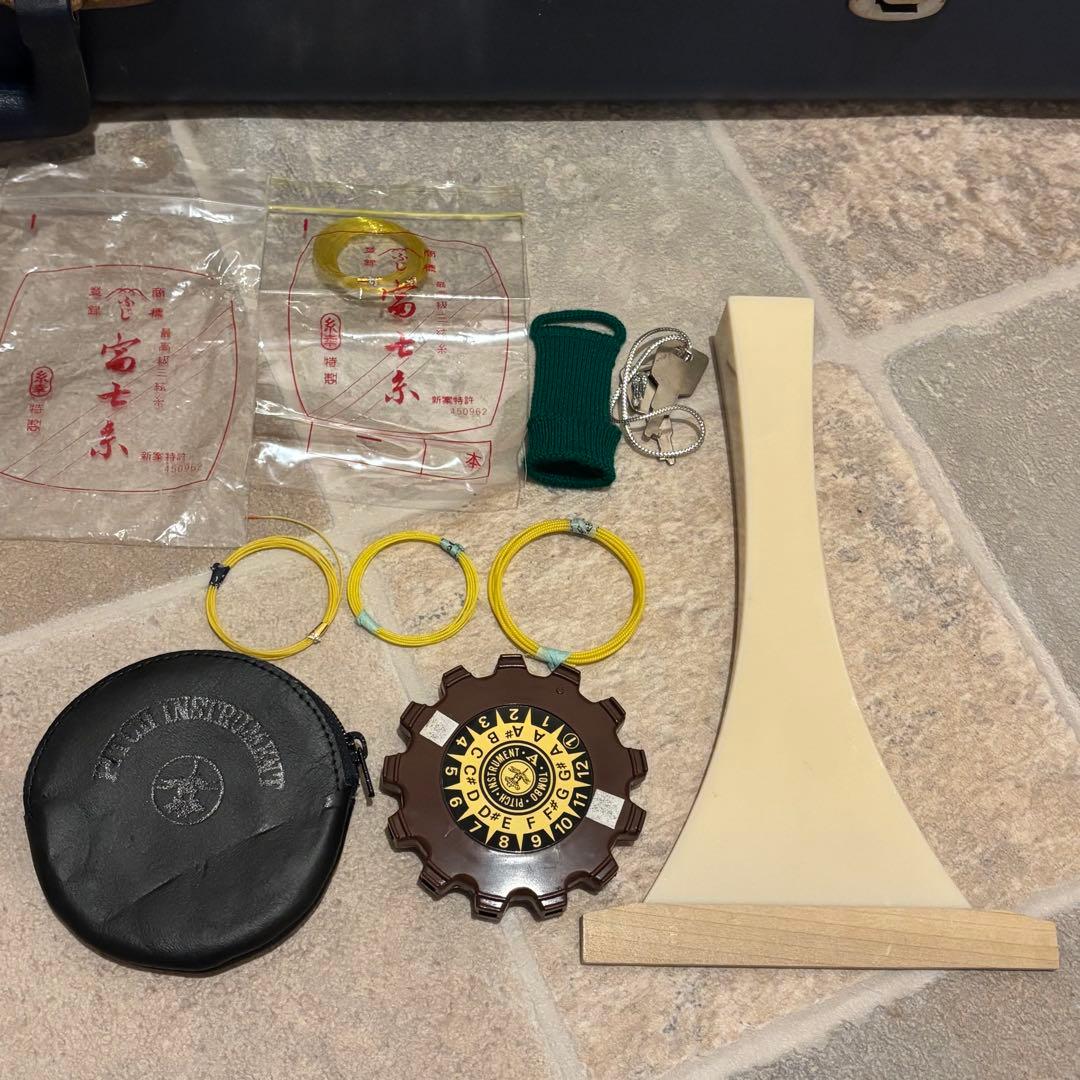 【美品】三味線セット　藤井三絃　教本付き