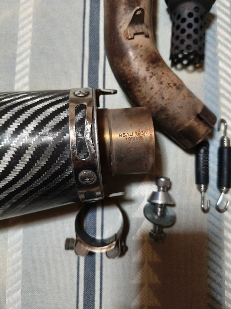 セルケトテーパー スリップオンマフラー　SV650　年式：16-21