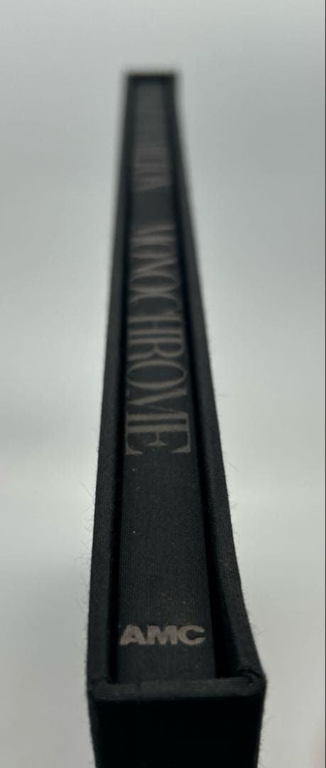 1. 『MONOCHROME』& PORTFOLIO