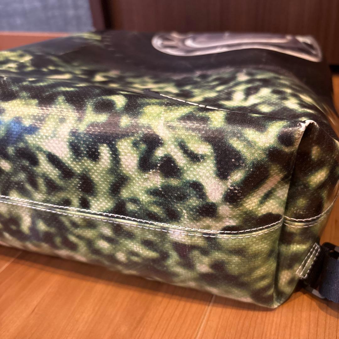 FREITAG F201 PETE castrol幌