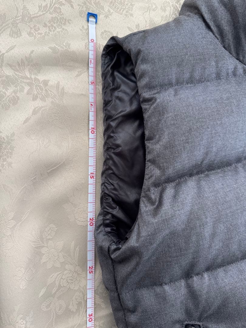 DUVETICA　デュベティカ フルジップダウンベスト　グレー　サイズ　40