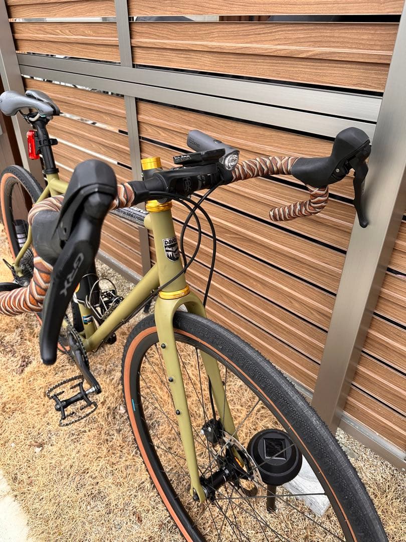 おまけ多数！フルセット！DAVOS D604 グラベルバイク　カーキ　完成車