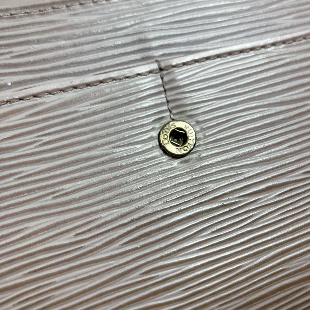 ！美品！ ルイヴィトン エピ 長財布 ポルトモネ クレディ リラ　グレージュ