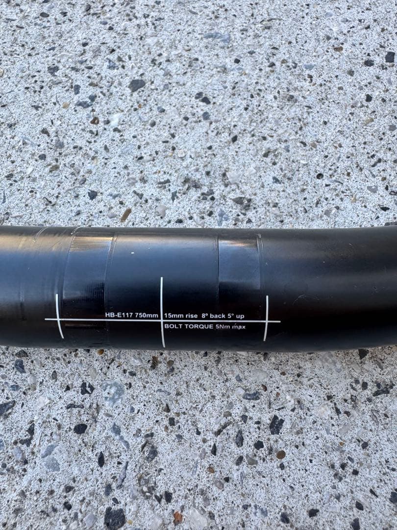 THOMSON CARBON RISER BAR trail 31.8 カット済