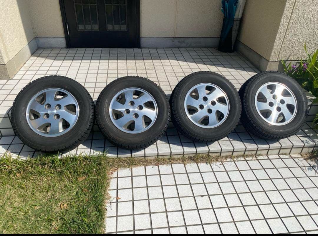 KOYA atelier 様　お取引き中　スタッドレスタイヤ 13インチアルミ2