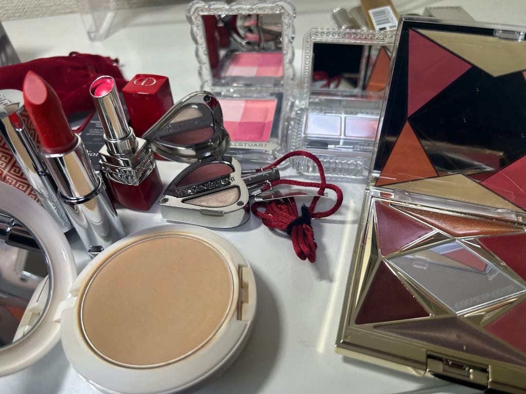 デパコス コスメ まとめ売り Mac イヴサンローラン ランコム　新品あり