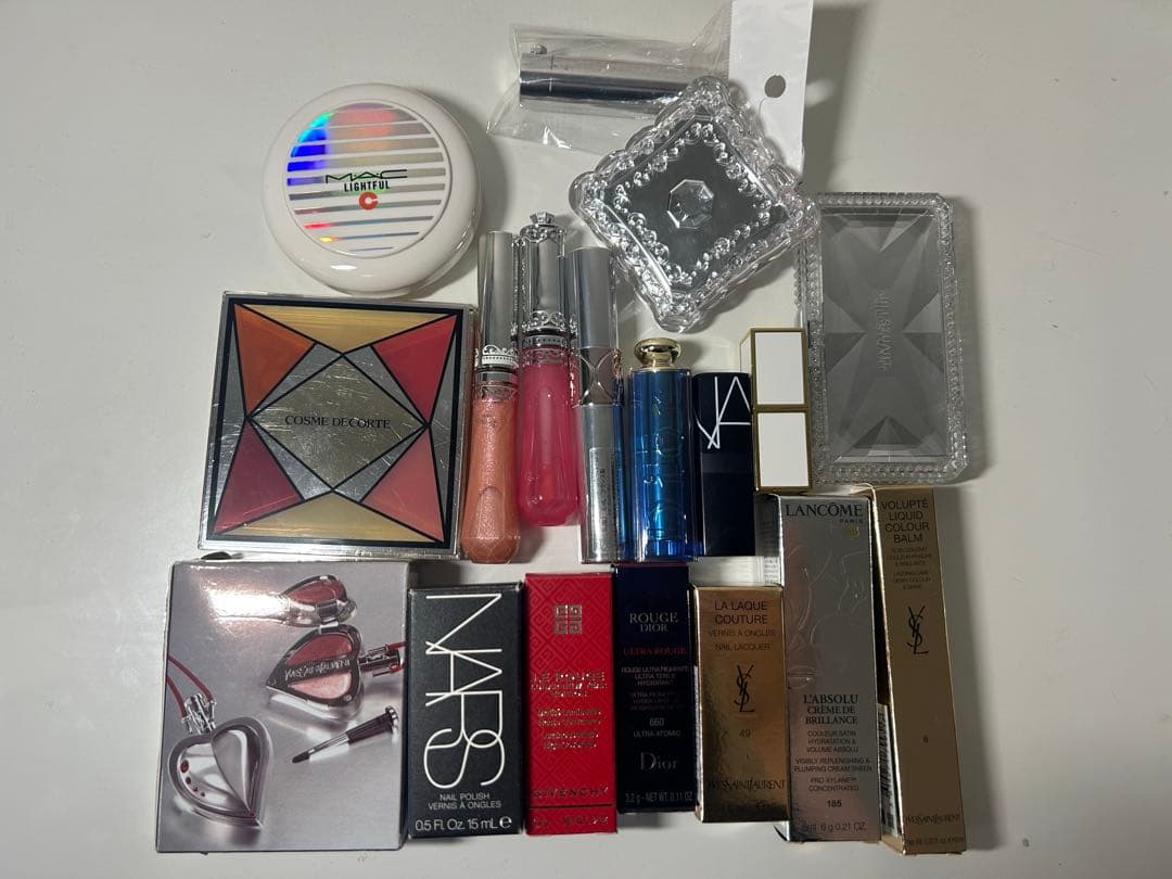 デパコス コスメ まとめ売り Mac イヴサンローラン ランコム　新品あり