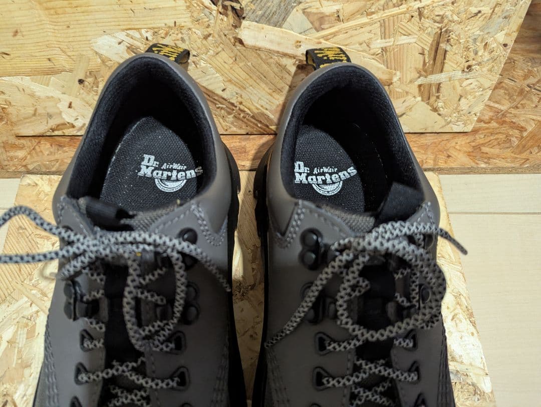 【良品】Dr.Martens ドクターマーチン TARIK LO UK8