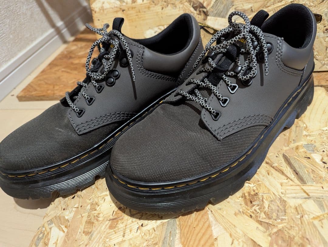 【良品】Dr.Martens ドクターマーチン TARIK LO UK8