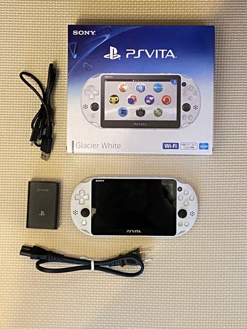 16GB+PlayStation®Vita（PCH-2000） Wi-Fiモデル