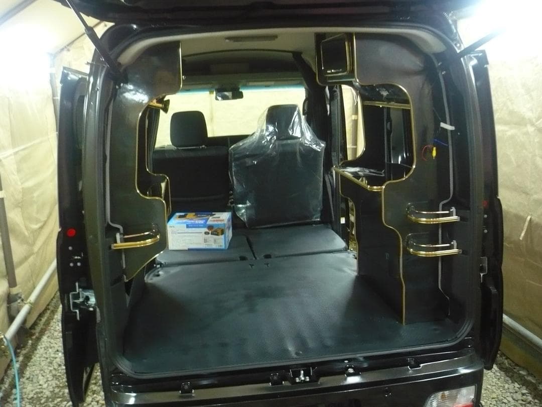 車中泊仕様・キャンピングカー　お好きなデザインで製作しますっ！