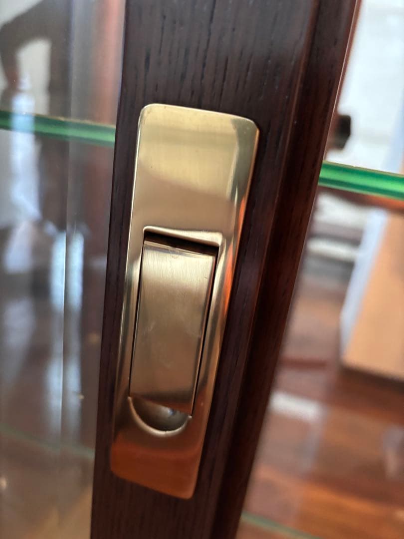 bluejack ガラスケース LEDライト付き ダークブラウン 4段