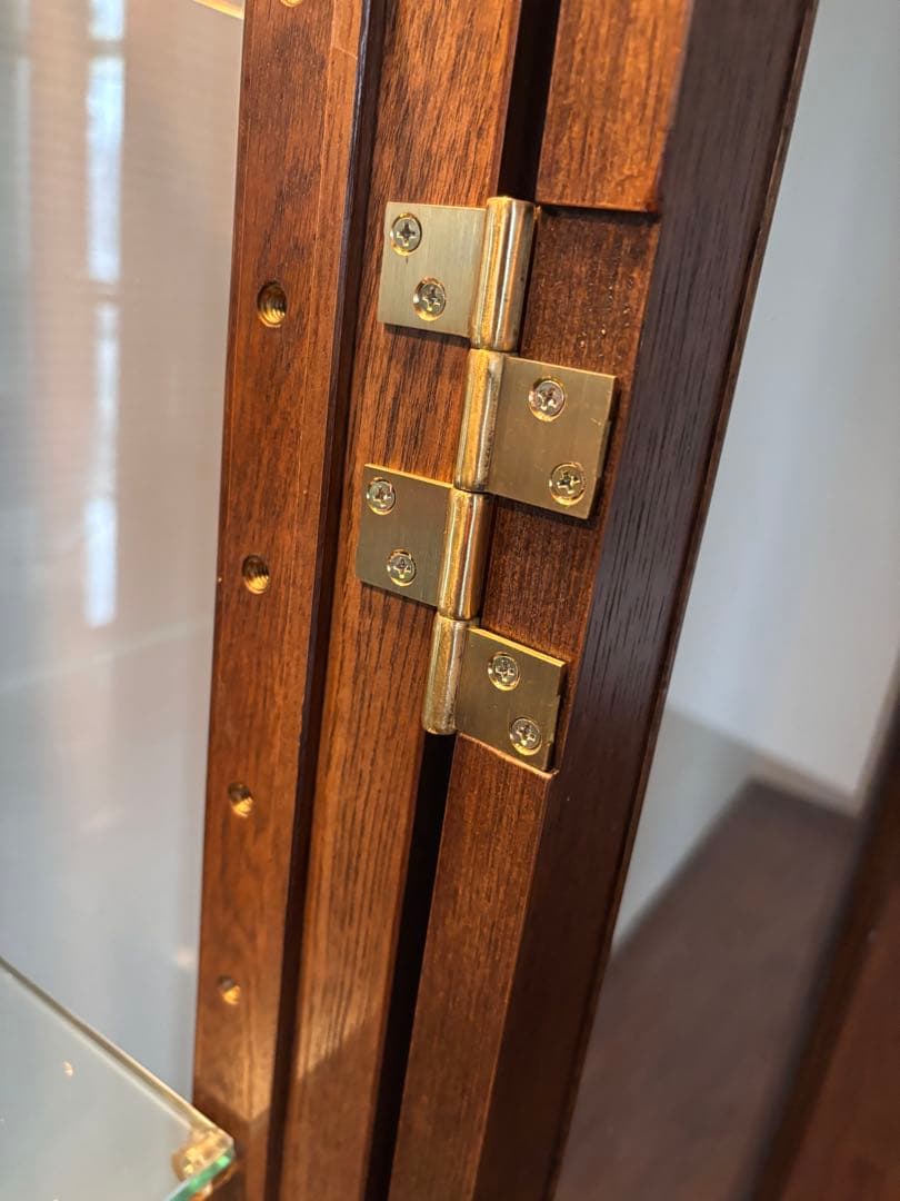 bluejack ガラスケース LEDライト付き ダークブラウン 4段