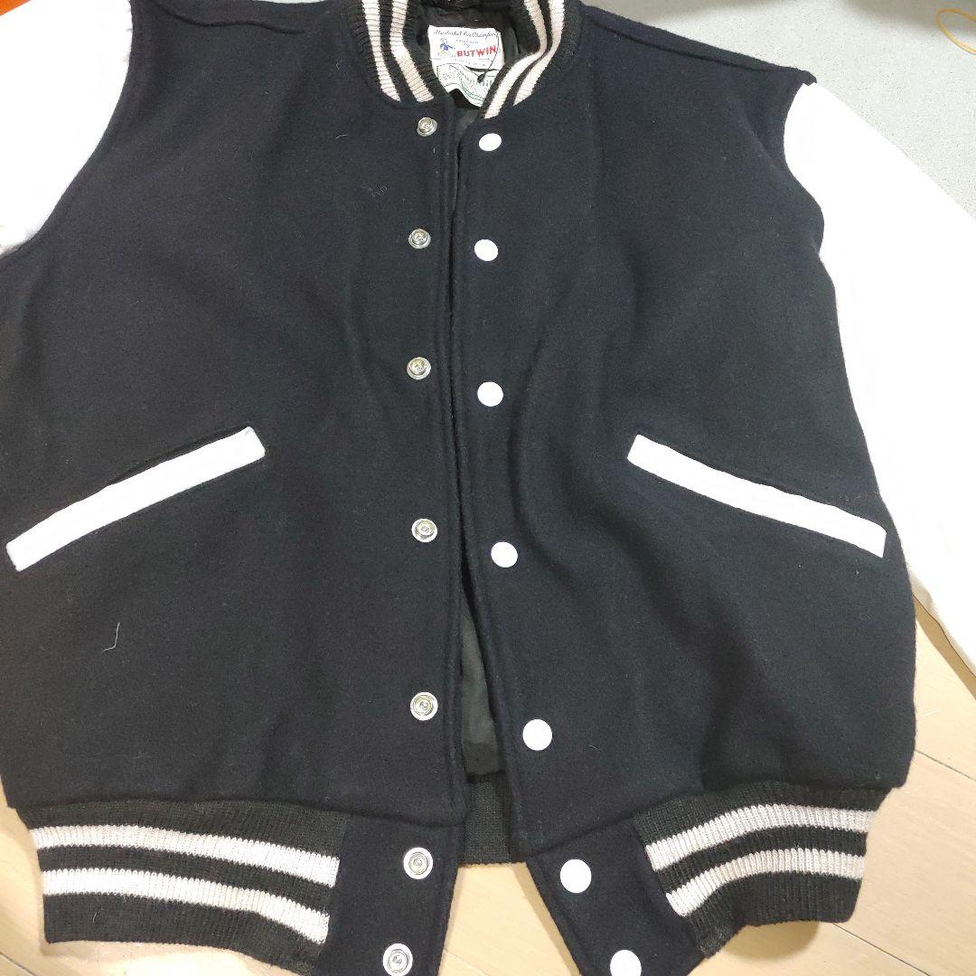 BUTWIN スタジャン 黒/白