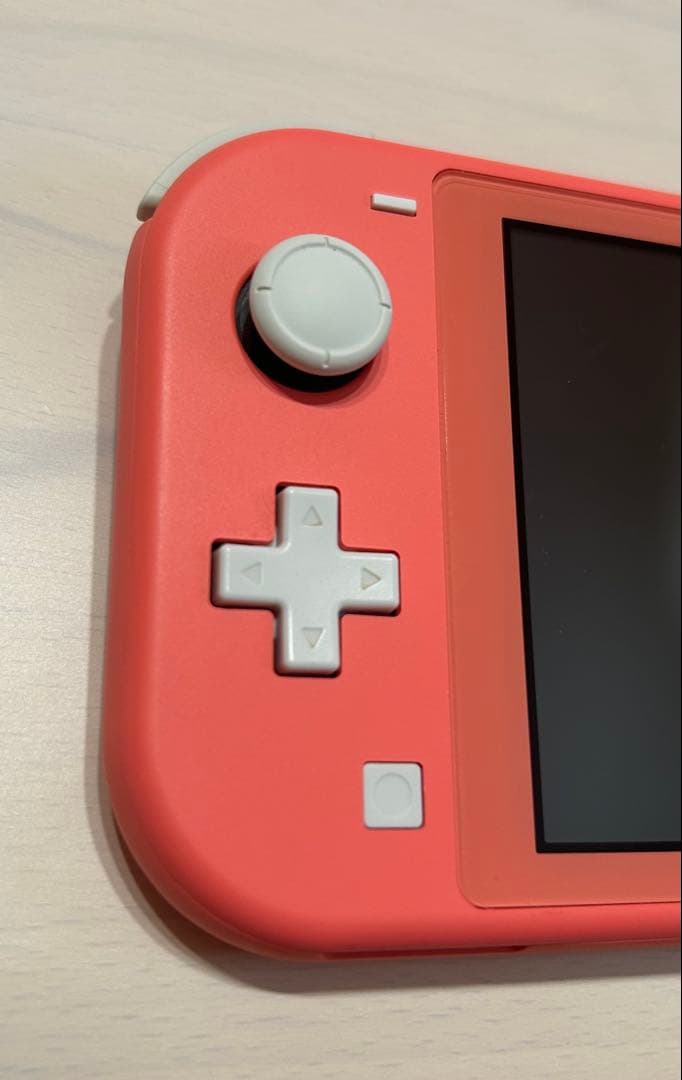 超美品✨️Nintendo Switch Lite コーラルピンク