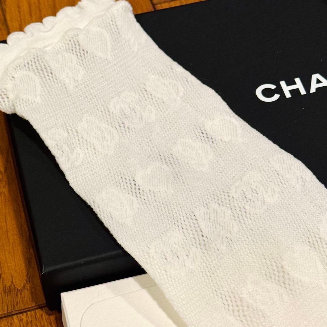 新品 CHANEL シャネル ソックス ホワイト ココマーク