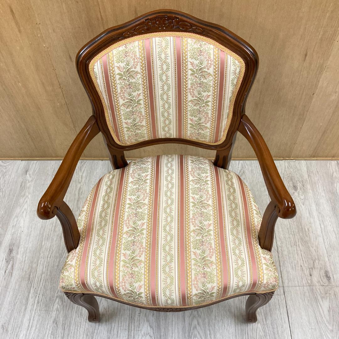 イタリア 　猫脚　アームチェア 　椅子　ダイニングチェア　クラシック 　B